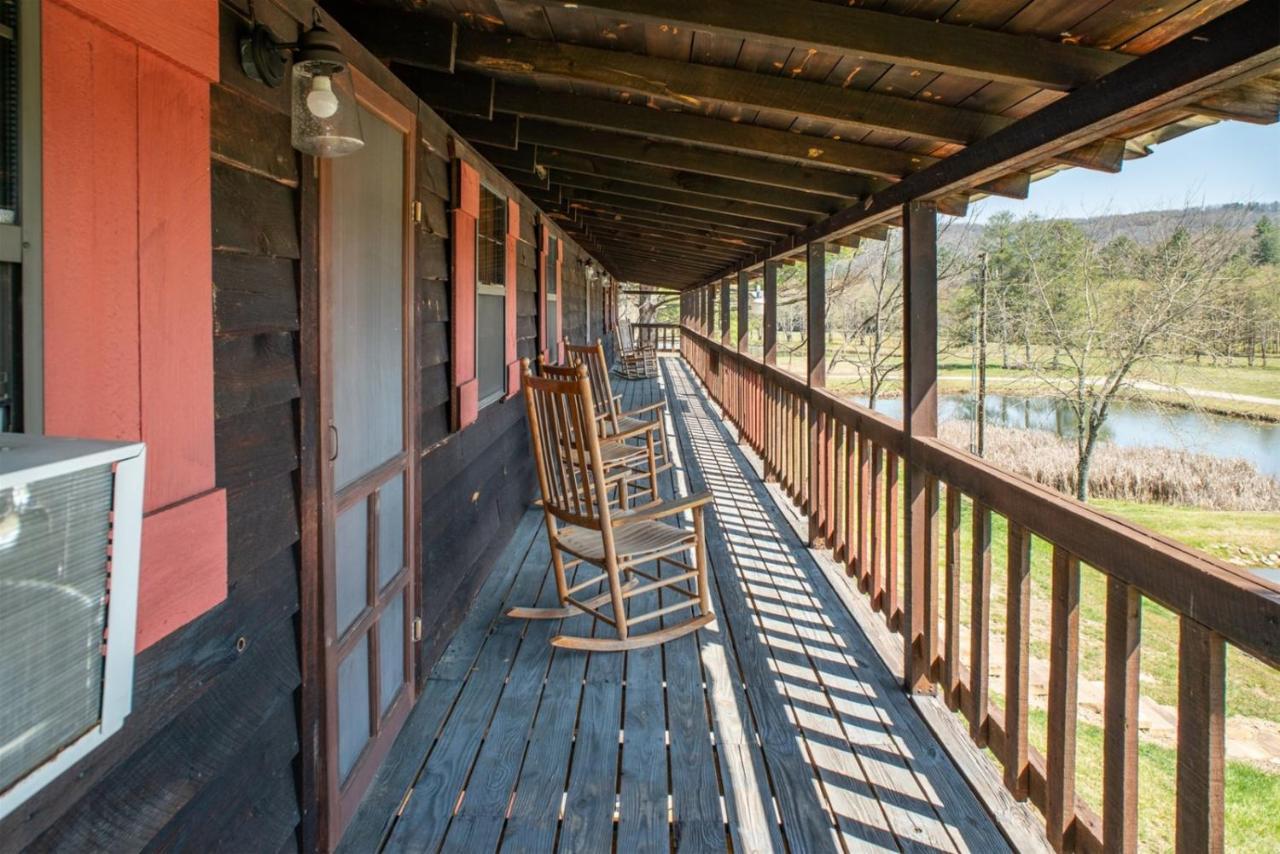 Coyote Lodge At Deerwoode Reserve Brevard Exteriör bild